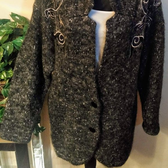 I.B. DIFFUSION Sweaters - I.B. DIFFUSION VINTAGE 3/4 Length Black Speckled Sweater Coat